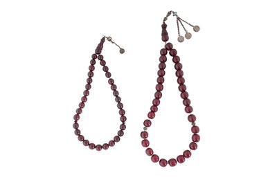 Lot 153 - A PAIR OF BAKELITE ISLAMIC PRAYER BEADS (TASBIH)