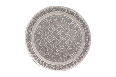 Lot 172 - A MAMLUK STYLE SILVER DISH