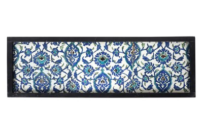 Lot 20 - A PANEL OF OTTOMAN 'ARABESQUE MEDALLION' DAMASCUS POTTERY TILES PANEL