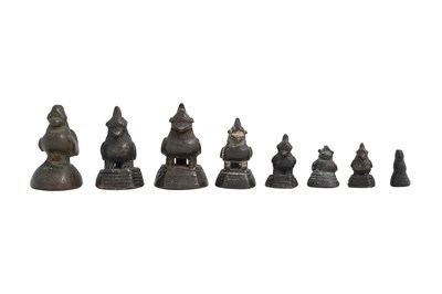 Lot 82 - A COLLECTION OF EIGHT BIRD SHAPED BRONZE SCALE WEIGHTS