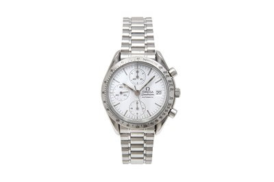 AN ELEGANT MEN’S OMEGA STAINLESS STEEL AUTOMATIC CHRONOGRAPH BRACELET WATCH.