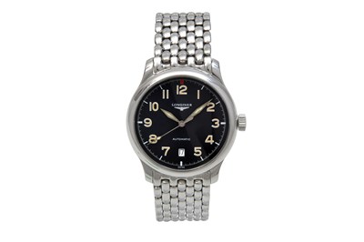 Lot 10 - A LONGINES MEN’S AUTOMATIC STAINLESS STEEL BRACELET WATCH.