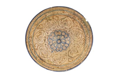 Lot 3 - A KASHAN LUSTREWARE POTTERY BOWL