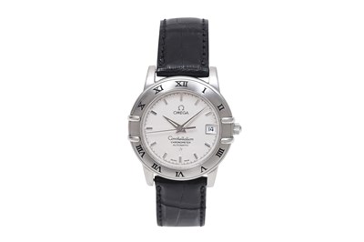 A UNISEX OMEGA STAINLESS STEEL AUTOMATIC WRISTWATCH.