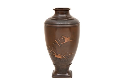 Lot 104 - A PAIR OF BRONZE 'WILD GEESE' VASES BY THE MIYAO EISUKE COMPANY