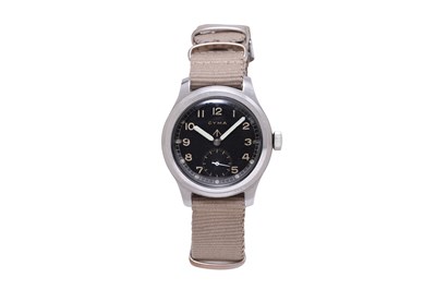 Lot 110 - A RARE MEN'S CYMA STAINLESS STEEL MANUAL WRISTWATCH.