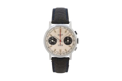 Lot 38 - A MEN'S TAG HEUER STAINLESS STEEL MANUAL CHRONOGRAPH WRISTWATCH.