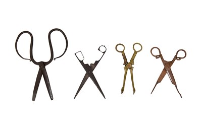 Lot 53 - FOUR PAIRS OF STEEL AND BRASS SCISSORS