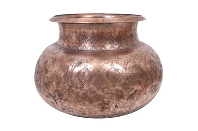 Lot 115 - A LARGE TINNED COPPER BOWL