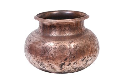 Lot 115 - A LARGE TINNED COPPER BOWL