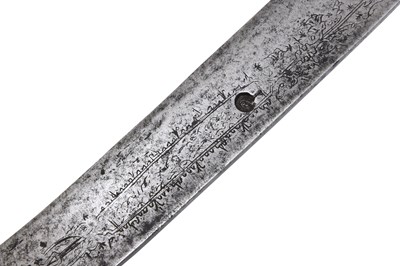 Lot 427 - A NORTH AFRICAN YATAGAN SWORD WITH NIELLO AND SILVER HILT