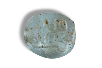 Lot 27 - A TALISMANIC AND APOTROPAIC STAMPED CLEAR GLASS SEAL WITH SCORPION