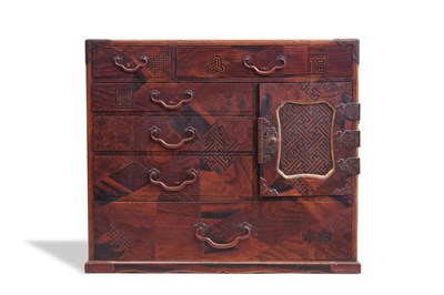 Lot 107 - AN INLAID WOOD CABINET