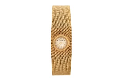 Lot 100 - A LADIES ROLEX 9K YELLOW GOLD MANUAL COCKTAIL WATCH.