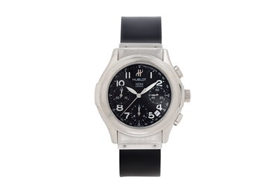 Lot 22 - A RARE MEN'S HUBLOT 18K WHITE GOLD AUTOMATIC CHRONOGRAPH WRISTWATCH.