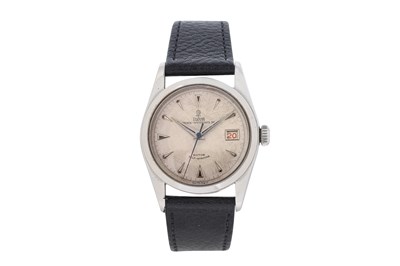 Lot 77 - A MEN'S TUDOR STAINLESS STEEL AUTOMATIC CALENDAR WRISTWATCH.